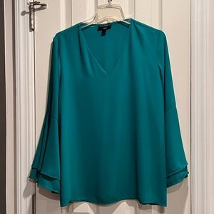 Alfani Bell Sleeve V-neck Tunic in Green size 12
